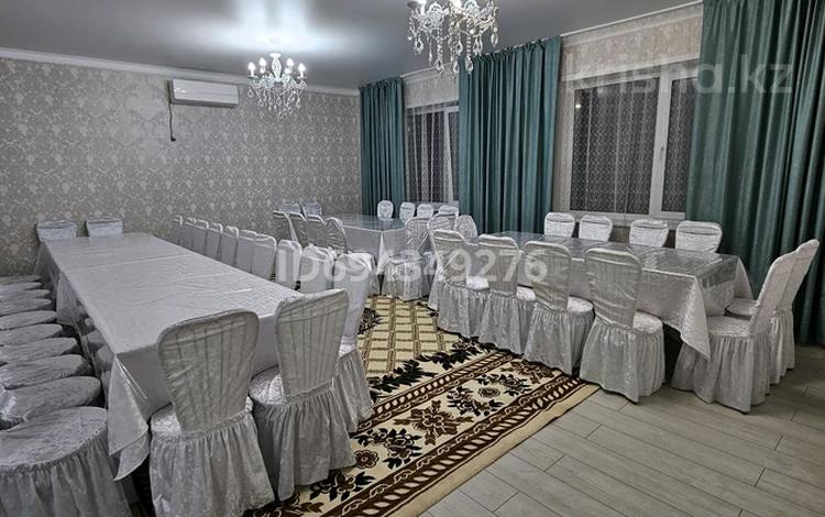 Дом · 4 комнаты · 200 м², Назарбаева 1 за 120 000 ₸ в Костанае — фото 2
