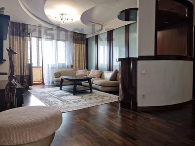 3-комнатная квартира, 129 м², 7/20 этаж, Курмангазы за 95 млн 〒 в Алматы, Алмалинский р-н
