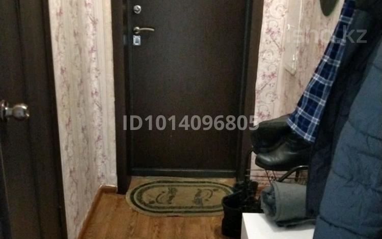 2-бөлмелі пәтер · 77.7 м² · 4/5 қабат, Ленина 115 — Центр города,восход.Рядом 14 школа., бағасы: 9.5 млн ₸ в Рудном — фото 2