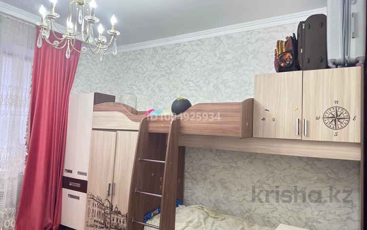 2-бөлмелі пәтер · 74 м² · 4/5 қабат, мкр. Алтын орда 47Г — Мәңгілік Ел, бағасы: 28 млн ₸ в Актобе — фото 2