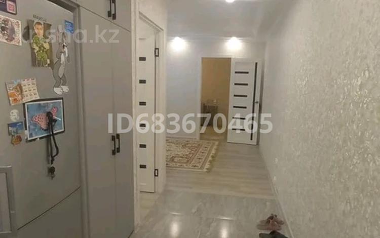 3-комнатная квартира · 57 м² · 1/5 этаж, Ерубаева 33а — Возле акимата, напротив ДДЮ за 32 млн ₸ в Караганде, Казыбек би р-н — фото 2