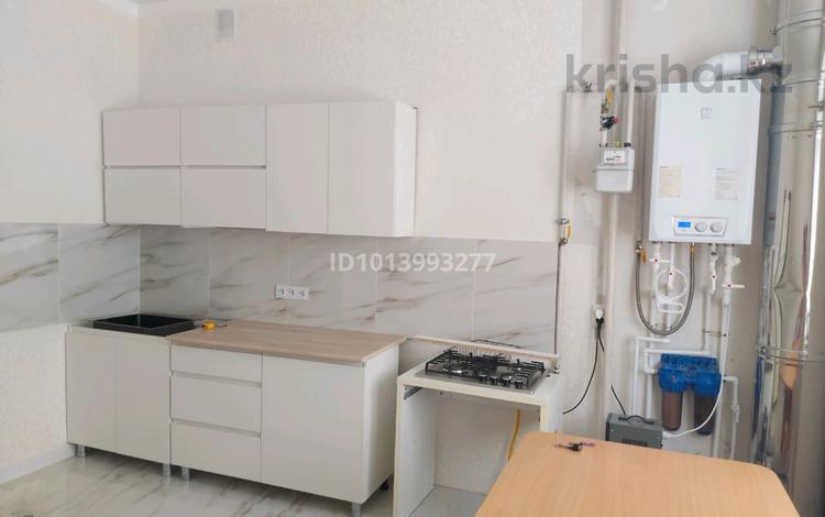 1-бөлмелі пәтер · 52 м² · 2/5 қабат, Алтын орда ш/а., Жк Шаңырақ, Ораз татеулы 19б 19, бағасы: 180 000 ₸ в Актобе, мкр. Алтын орда — фото 10