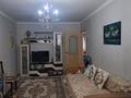 2-комнатная квартира · 50 м² · 2/5 этаж, 11-й микрорайон, Уалиханова 225 — 11 мкр 11 микрорайон Прага 9 Фишер за ~ 22 млн ₸ в Шымкенте, Енбекшинский р-н — фото 2