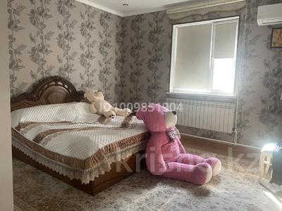 Жеке үй · 6 бөлме · 120 м² · 8 жүзд., Мкр Ак-Жайык 233а — ул. А.Майлыбаева рядом школой 88, бағасы: 45 млн ₸ в Шымкенте, Каратауский р-н