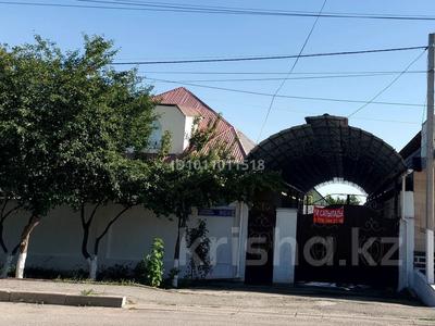 Отдельный дом · 6 комнат · 175 м² · 8 сот., мкр Самал-2, Самал-2 ш/а за 55 млн ₸ в Шымкенте, Абайский р-н