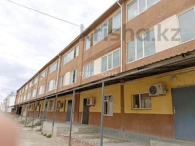 2-комнатная квартира · 56 м² · 1 этаж, Станция Мангышлак 21 квартал 39 дом — 21 квартал за 10 млн 〒