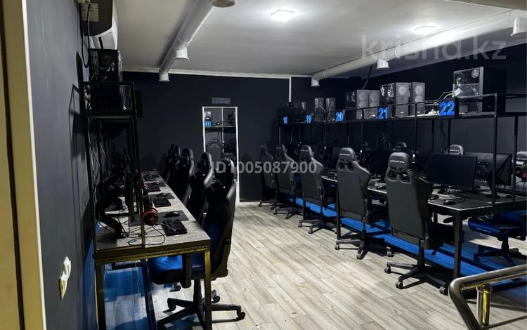 Компьютерный клуб · 140 м² за 26 млн 〒 в Атырау — фото 2
