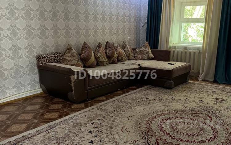 Дом · 3 комнаты · 120 м², Абулхаир хана — Хаулет, ресторан Тенгри за 20 000 〒 в Уральске — фото 2