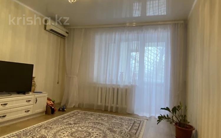 2-комнатная квартира, 50 м², 1/5 этаж, скоробогатова