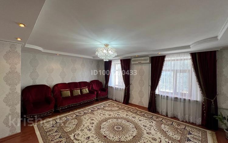 3-бөлмелі пәтер · 78 м² · 2/5 қабат, Казыбек би 45, бағасы: 33 млн ₸ в  — фото 2