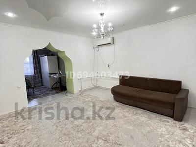 Пәтерлер в Западно-Казахстанской обл.: 3-бөлмелі пәтер · 65.8 м² · 1/2 қабат, Безымянная 18, бағасы: 12.5 млн 〒 3-бөлмелі пәтер · 65.8 м² · 1/2 қабат, Безымянная 18, бағасы: 12.5 млн 〒 в Подстепном