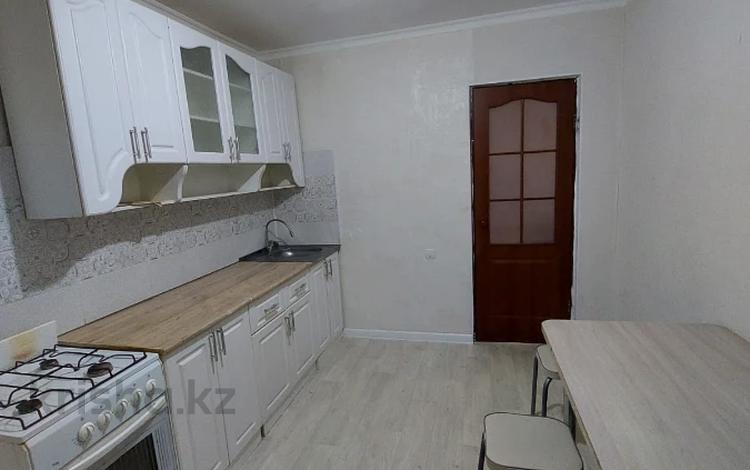 1-комнатная квартира · 47 м² · 1/9 этаж, мкр. Алтын орда 17б за 145 000 ₸ в Актобе — фото 2