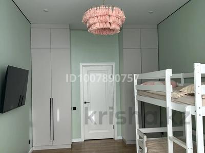 3-комнатная квартира · 98.1 м² · 4/5 этаж, мкр. Алтын орда 351В за 38.8 млн 〒 в Актобе