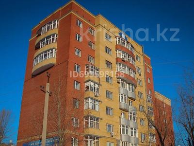 2-комнатная квартира, 60 м², 1/9 этаж, Тауелсиздик 14 за 25 млн 〒 в Астане, Алматы р-н
