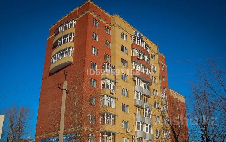 2-комнатная квартира, 60 м², 1/9 этаж, Тауелсиздик 14 за 25 млн 〒 в Астане, Алматы р-н — фото 4