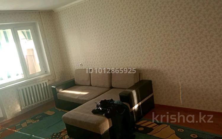 2-комнатная квартира · 52 м², мкр 8 293 за 15 млн ₸ в Актобе — фото 2