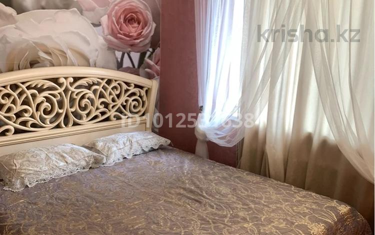 3-бөлмелі пәтер · 66 м² · 2/9 қабат, мкр Кунаева 70 — Напротив рынок Женис, бағасы: 26 млн ₸ в Уральске — фото 2