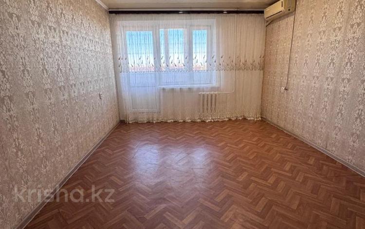 2-бөлмелі пәтер · 52 м² · 8/9 қабат, мкр Кунаева 4, бағасы: 18.5 млн ₸ в Уральске — фото 2