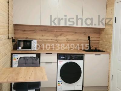 2-комнатная квартира · 33 м², Киевская 24 за 230 000 ₸ в Алматы, Медеуский р-н