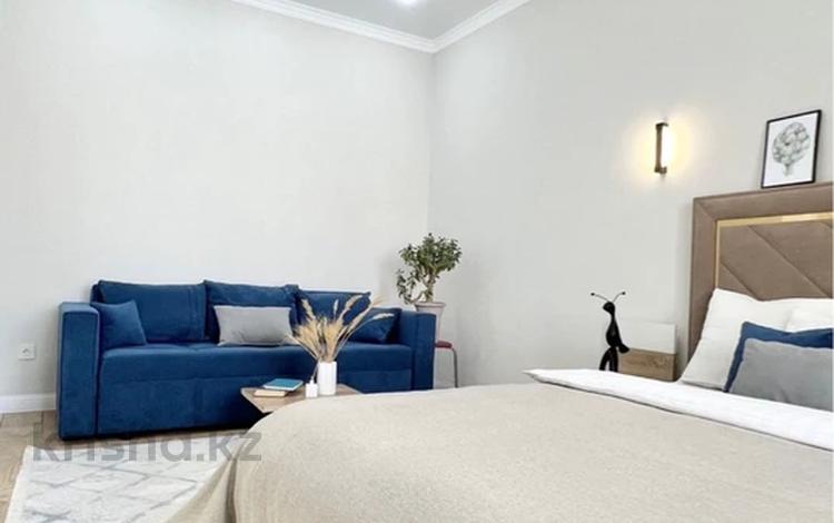 1-комнатная квартира · 52 м² · 8/13 этаж, Розыбакиева 247 — Левитана за 18 000 ₸ в Алматы, Бостандыкский р-н — фото 3