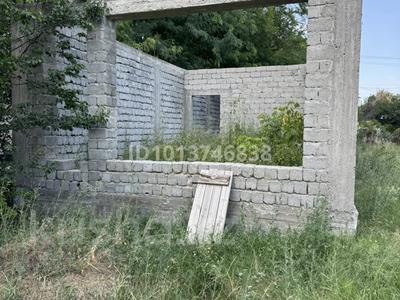 Жер телімі · 5 сотық, Абылай хана 103Б — Возле стадиона Кайрат. Участок находится позади районного Музея, бағасы: 25 млн ₸ в Аксукенте