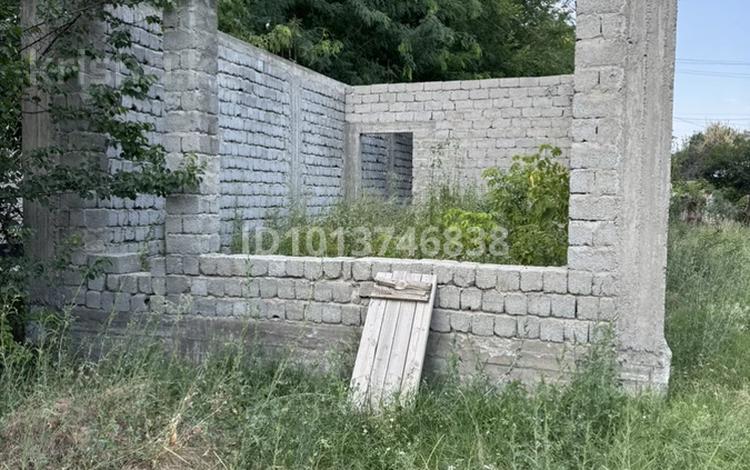 Жер телімі · 5 сотық, Абылай хана 103Б — Возле стадиона Кайрат. Участок находится позади районного Музея, бағасы: 25 млн ₸ в Аксукенте — фото 2