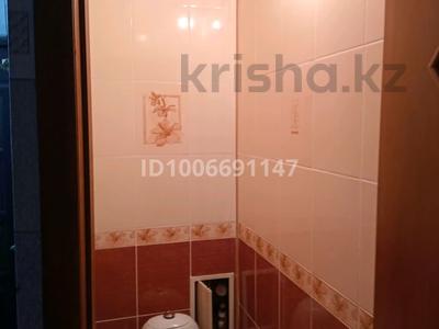 2-комнатная квартира · 43.95 м² · 1/5 этаж, мкр 5 — дом ветеранов за 15 млн ₸ в Актобе