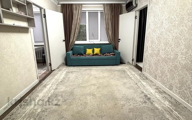 2-бөлмелі пәтер · 39.6 м² · 1/5 қабат, абулхаирхана, бағасы: 14 млн ₸ в Уральске — фото 2