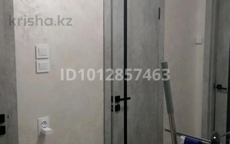 2-комнатная квартира · 54 м² · 6/6 этаж, мкр 8 271/2 за 16.5 млн ₸ в Актобе — фото 2