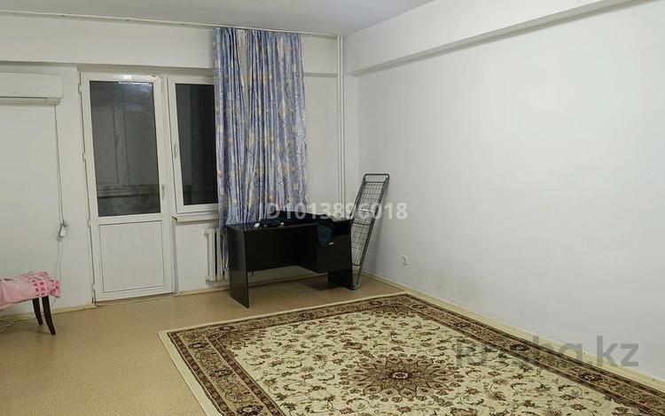 1-бөлмелі пәтер · 50 м² · 4/5 қабат, Нурсая-3 ш/а., 3 40 — Апек касы, бағасы: 120 000 ₸ в Атырау, мкр Нурсая-3 — фото 2