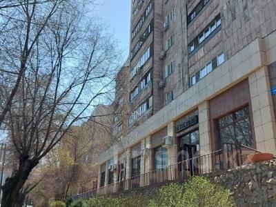1-комнатная квартира, 36 м², 3/9 этаж, муканова 233 за 29.5 млн 〒 в Алматы, Алмалинский р-н