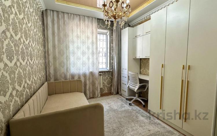 4-бөлмелі пәтер · 125 м² · 1/3 қабат, муратбаева, бағасы: 60 млн ₸ в Талдыкоргане, мкр военный городок Жулдыз — фото 2