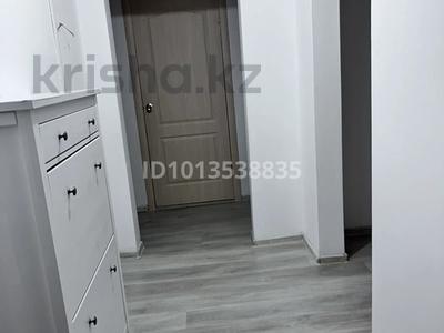 2-бөлмелі пәтер · 57 м² · 4/5 қабат, Береке ш/а., бағасы: 180 000 ₸ в Атырау, мкр Береке