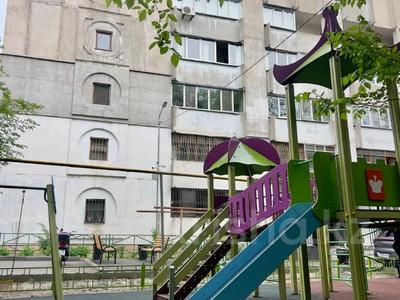 3-бөлмелі пәтер · 90 м² · 5/5 қабат, Таугүл ш/а., Жандосова — Саина, бағасы: 57 млн ₸ в Алматы, Ауэзовский р-н