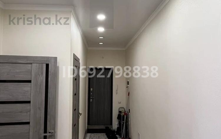 3-комнатная квартира, 82 м², 5/5 этаж, шалкоде 9 — байтурсынова за 30 млн 〒 в Астане, Алматы р-н — фото 2