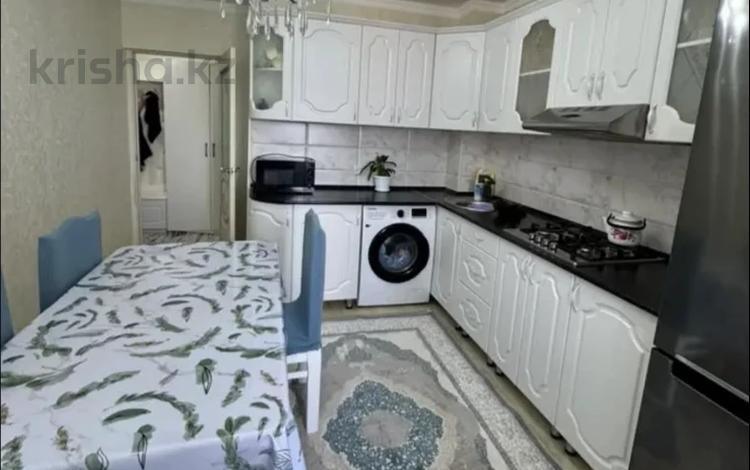 2-комнатная квартира · 51.8 м² · 9/9 этаж, кунаева за 12.8 млн ₸ в Актобе, мкр. Курмыш — фото 3