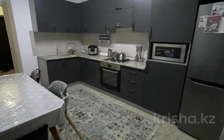 2-комнатная квартира · 58 м² · 10/12 этаж, Кошкарбаева за 33 млн 〒 в  — фото 2