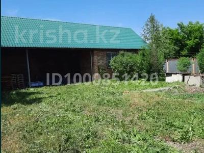 Отдельный дом · 2 комнаты · 75 м² · 6 сот., Городская 1 В за 30 млн ₸ в Усть-Каменогорске, Ульбинский