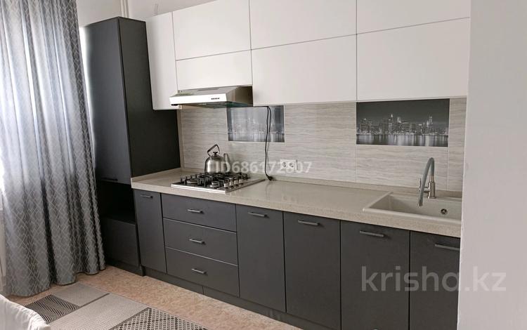 3-комнатная квартира · 76 м² · 2/9 этаж, мкр Шугыла 341/1, 5корпус 41 квартира за 280 000 ₸ в Алматы, Наурызбайский р-н — фото 2