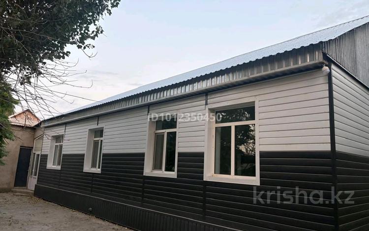 Жеке үй · 5 бөлме · 170 м² · 16 жүзд., ул. Абая 2, бағасы: 15 млн ₸ в Жамбылской обл., Байзак — фото 2