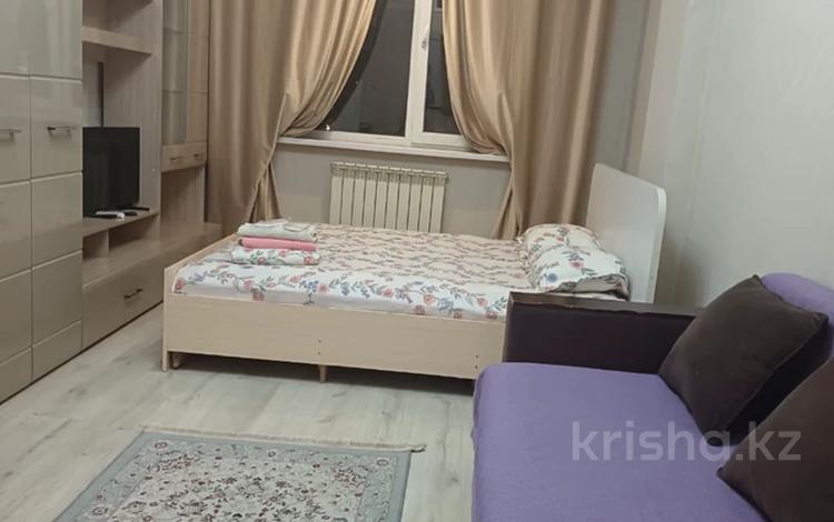 1-комнатная квартира · 35 м², Шевченко 85 — Шевченко 85 угол Сейфулинна за 2 500 〒 в Алматы, Алмалинский р-н — фото 13