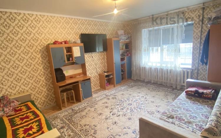 1-бөлмелі пәтер · 36 м² · 1/5 қабат, 3-й мкр. 42, бағасы: 16.5 млн ₸ в Конаеве — фото 2