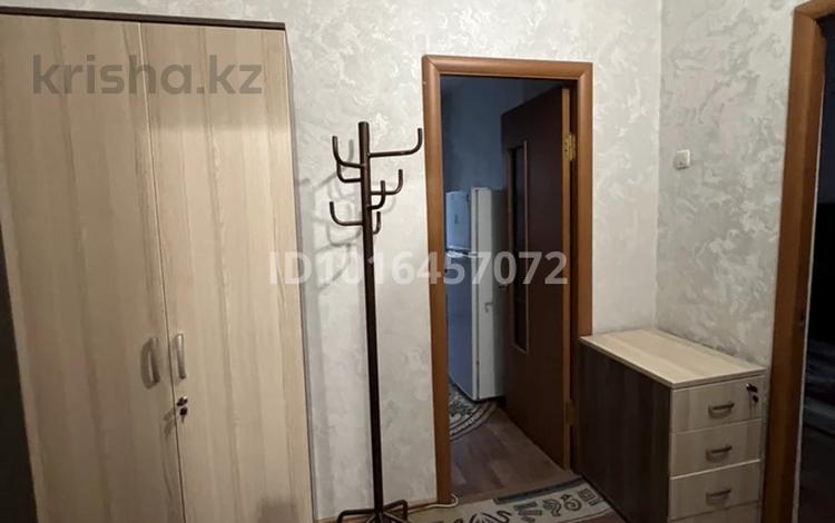 1-комнатная квартира · 42 м² · 2/9 этаж, мкр Аксай-5 19 за 220 000 ₸ в Алматы, Ауэзовский р-н — фото 3