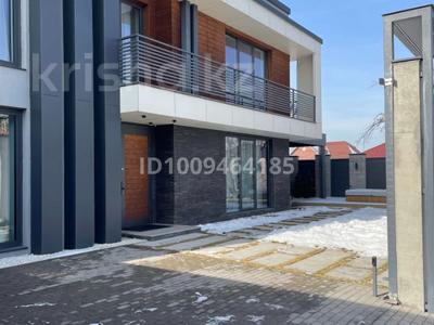 Отдельный дом · 5 комнат · 260 м² · 5 сот., Улица Абулхайр-хан за 450 млн 〒 в Алматы, Бостандыкский р-н