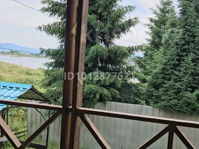 Дом · 4 комнаты · 100 м², Прекрасная — Район Метеостанции за 60 000 ₸ в Новой бухтарме