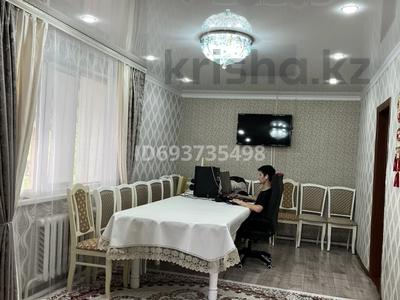 Отдельный дом • 8 комнат • 150 м² • 9 сот., Вагонник 146 за 15 млн 〒 в Уральске