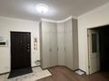 3-комнатная квартира, 107 м² помесячно, Кенесары хана 54 за 500 000 〒 в Алматы, Наурызбайский р-н — фото 3