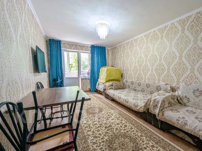 2-бөлмелі пәтер · 44 м² · 3/5 қабат, мкр Аксай-3 11 — Момышулы Толеби, бағасы: 31.5 млн ₸ в Алматы, Ауэзовский р-н