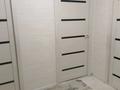 3-комнатная квартира · 64.4 м² · 4/5 этаж, Абая 97 — 9 микрорайон за 21 млн 〒 в Жезказгане — фото 2