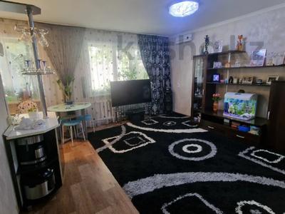 3-комнатная квартира · 57.8 м² · 1/5 этаж, Спартака за 18.5 млн ₸ в Семее